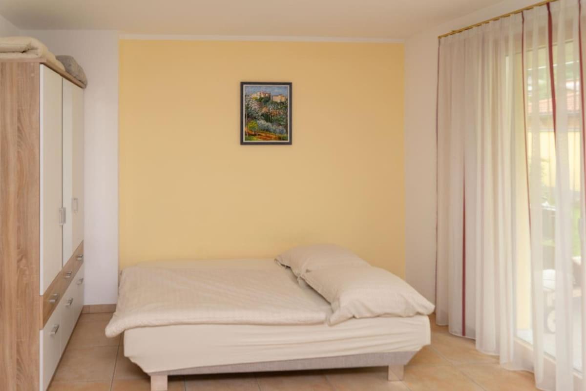 Cozy Garconniere Near Innsbruck Vols